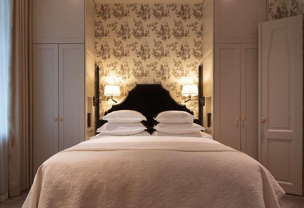 Villa Dagmar Stockholm Cameră foto A bedroom at the Hotel de Matignon