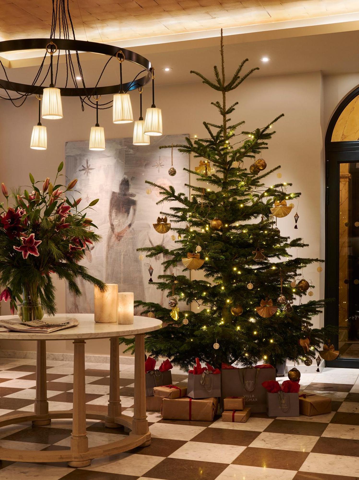 Villa Dagmar Stockholm Exterior foto A Christmas tree